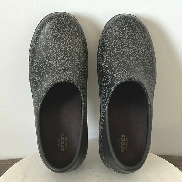 Crocs Women's Neria Pro II Graphic Slip On Clog Shoes Size 11 Black Print - Picture 5 of 10